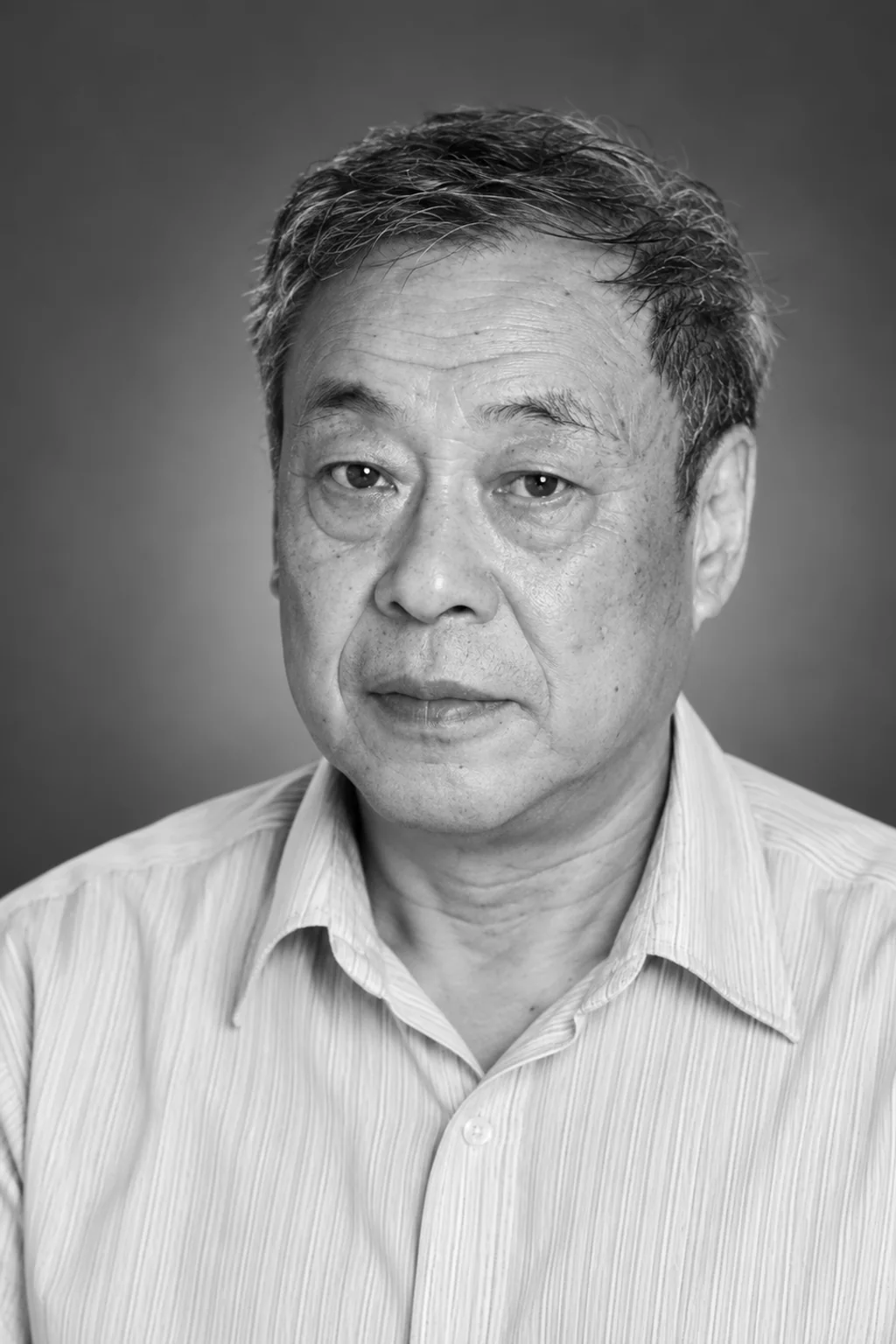 案例 07 黑白纪念款